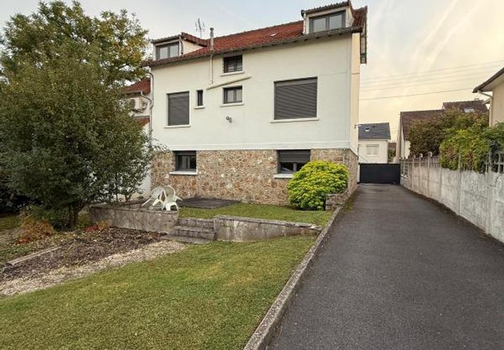 Villa a Morangis, Essonne, Morangis - € 540.000 | Ref: AIMB_005 - foto 1
