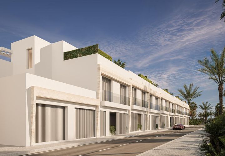 Villa i Marbella, Malaga, Marbella - € 1.130.000 | Ref: AdmarT4 - foto 1