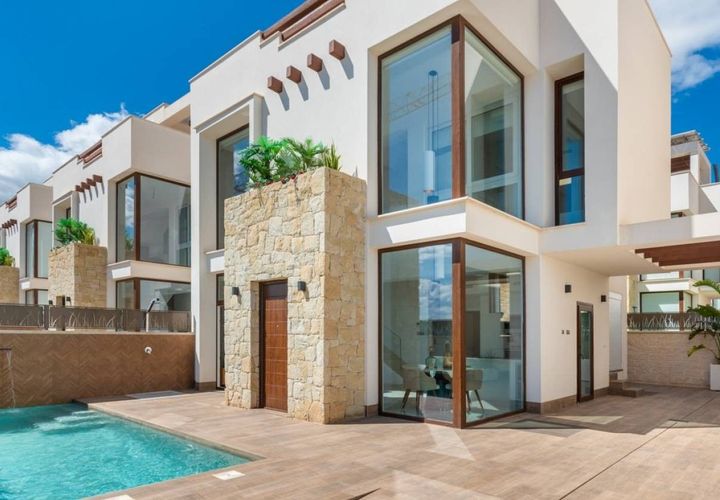 Villa i Rojales, Alicante, Rojales - € 459.000 | Ref: MLSC8993023/13477 - foto 1