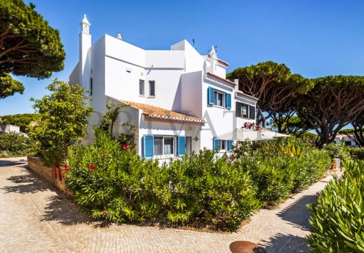 Villa a Almancil, Faro, Almancil - € 6.000/mes | Ref: CAS_791 - foto 1