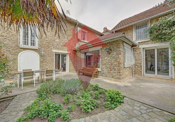 Villa i Orgeval, Yvelines, Orgeval - € 1.200.000 | Ref: getkey_u_509346902 - foto 1