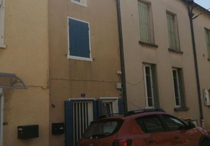 Villa a Gannat, Allier, Gannat - € 630/mes | Ref: 869437 - foto 1