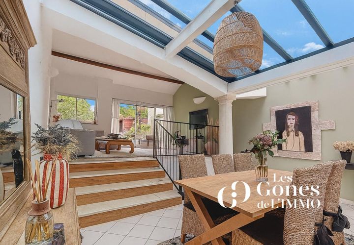 Villa i Charly, Rhone, Charly - € 550.000 | Ref: getkey_u_506510807 - foto 1