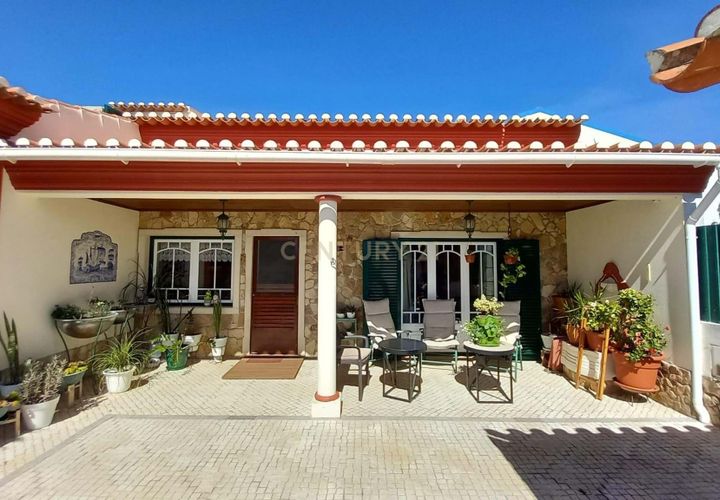 Villa i Mafra, Lisbon, Mafra - € 575.000 | Ref: C0364-05469 - foto 1