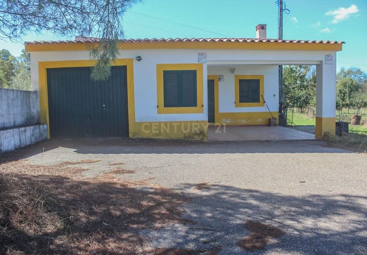 Farm hus i Castelo Branco, Castelo Branco, Castelo Branco - € 219.500 | Ref: C0372-01444 - foto 1