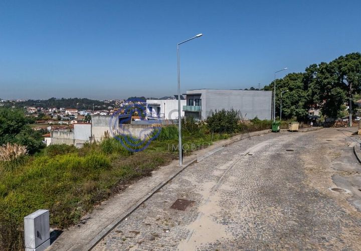 Helårsgrund i Gondomar, Porto, Gondomar - € 65.000 | Ref: 1120251 - foto 1