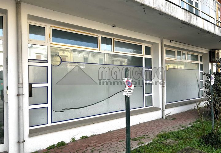 L'establiment comercial a Codigoro, Ferrara, Codigoro - € 600/mes | Ref: Ma 1839 - foto 1