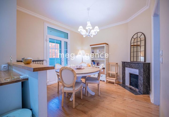 Villa i Le Mans, Sarthe, Le Mans - € 279.000 | Ref: 197685 - foto 1