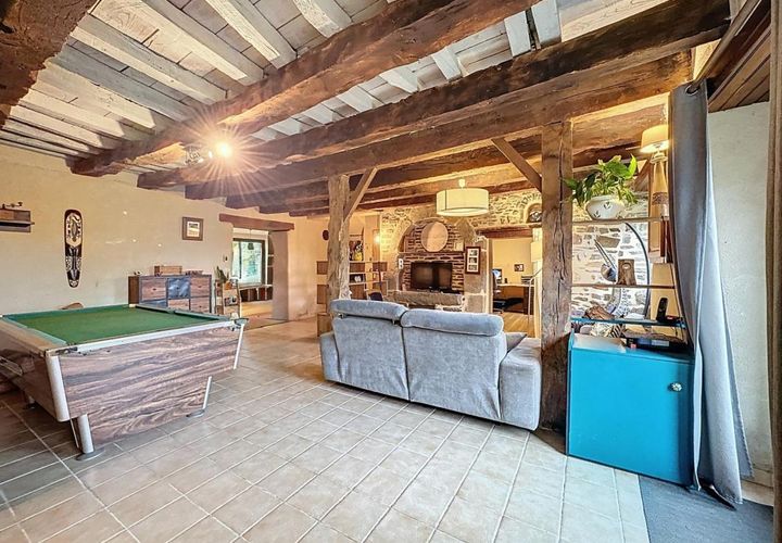 Landejendom i Combourg, Ille-et-Vilaine, Combourg - € 319.990 | Ref: 197602 - foto 1