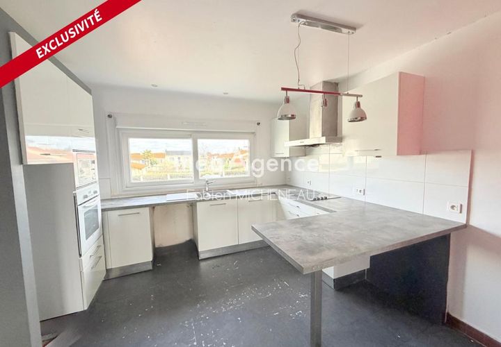 Villa i Cholet, Maine-et-Loire, Cholet - € 175.000 | Ref: 196949 - foto 1