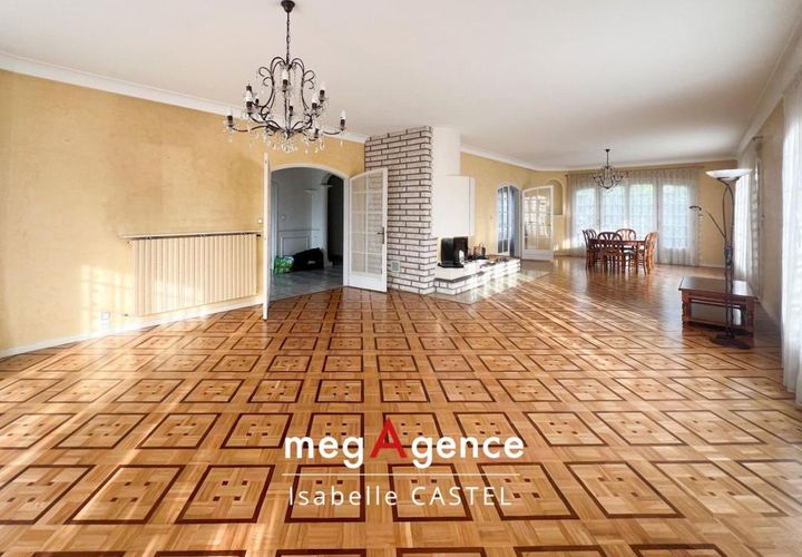 Villa i La Roche-sur-Yon, Vendee, La Roche-sur-Yon - € 305.000 | Ref: 197224 - foto 1