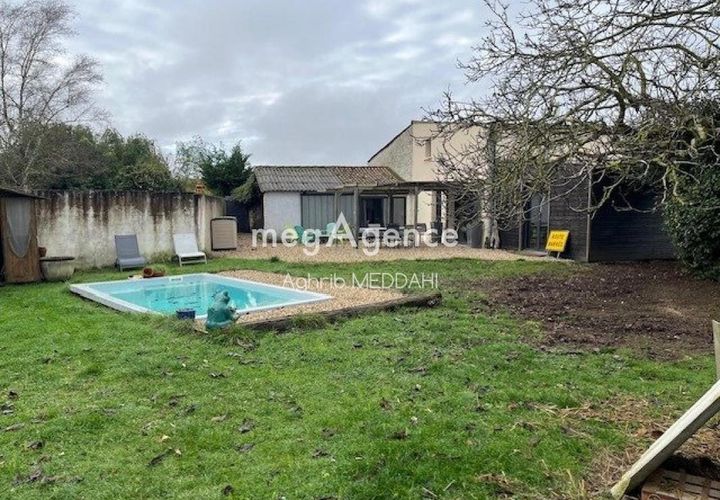 Villa a Le Gua, Charente-Maritime, Le Gua - € 315.000 | Ref: 196950 - foto 1