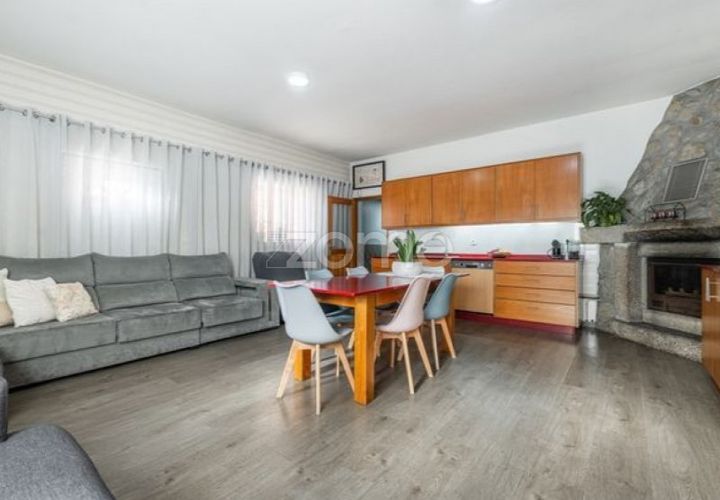 Villa i Vila Verde, Braga, Vila Verde - € 430 000 | Ref: ZMPT584410 - foto 1