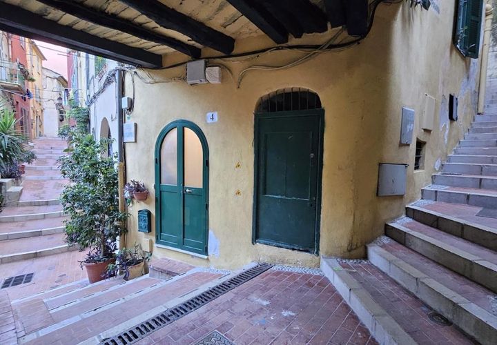 Lejlighed i Menton, Alpes-Maritimes, Menton - € 235.000 | Ref: 5HVA-SMO-32W - foto 1