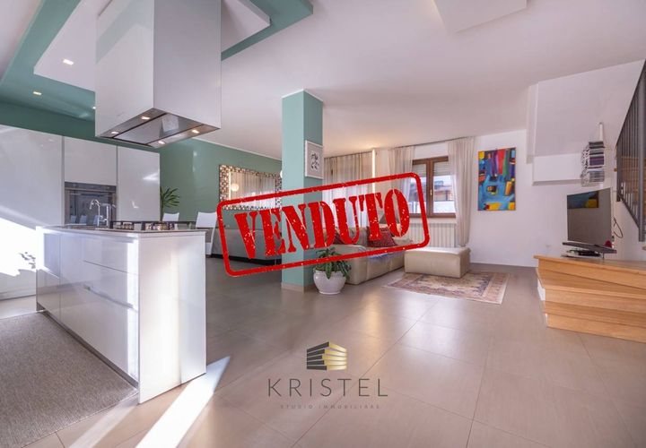 Dupleks i Pescara, Pescara, Pescara - € 420 000 | Ref: V - 01 - foto 1