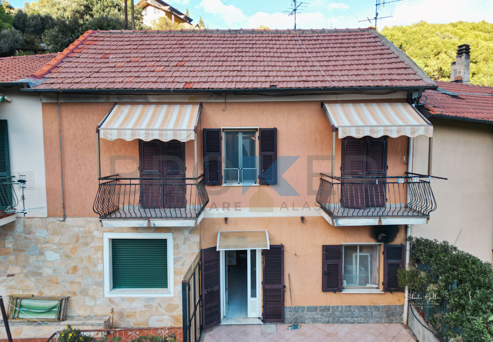 Villa a Alassio, Savona, Alassio - € 440.000 | Ref: 553 - foto 1