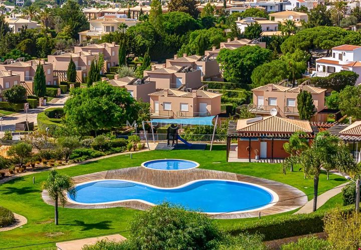 Byhus i Carvoeiro, Faro, Carvoeiro - € 455.000 | Ref: MI24111 - foto 1