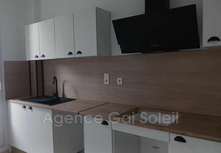 Landsbyhus i Boujan-sur-Libron, Herault, Boujan-sur-Libron - € 129.900 | Ref: 847V1242M - foto 1
