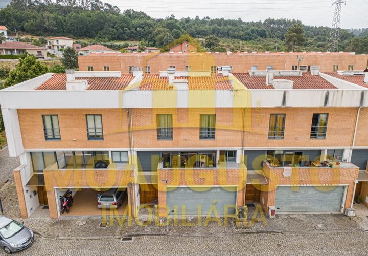 Villa i Seia, Guarda, Seia - € 295.000 | Ref: CAS_2295 - foto 1