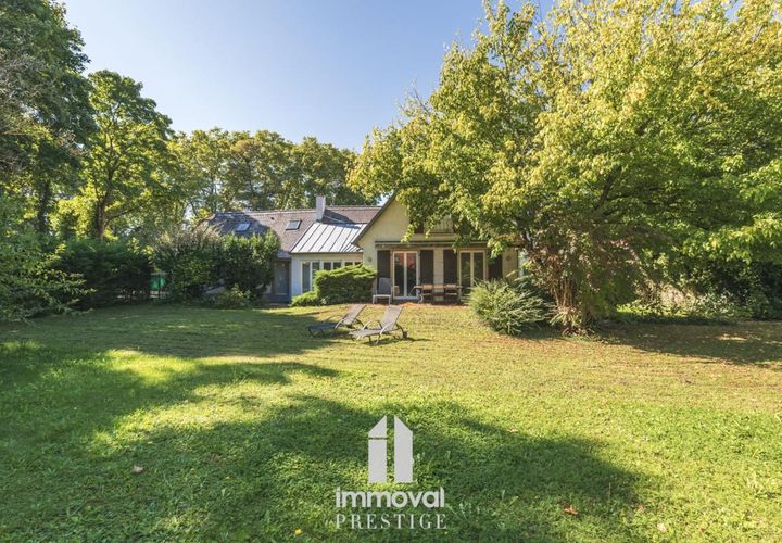 Villa a Strasbourg, Bas-Rhin, Strasbourg - € 945.000 | Ref: T66323-IMMOVAL - foto 1