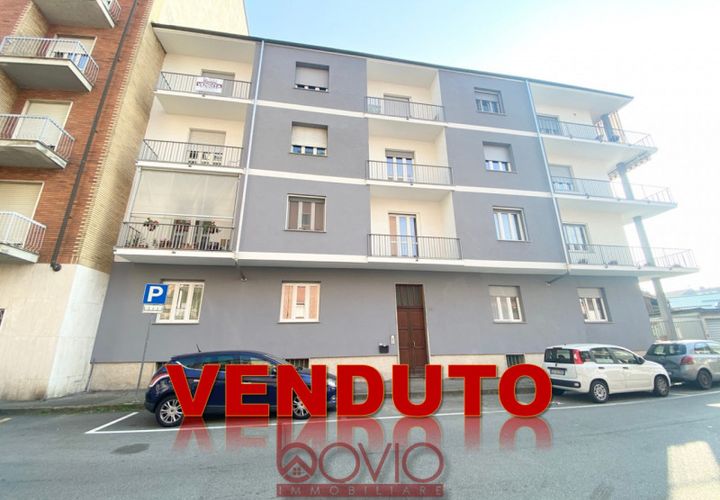 Lejlighed i Chivasso, Turin, Chivasso - € 77.000 | Ref: VIAMOMO77 - foto 1