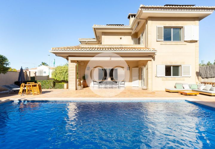 Villa i Riba-Roja De Turia, Valencia, Riba-Roja De Turia - € 850.000 | Ref: EB152/6904 - foto 1