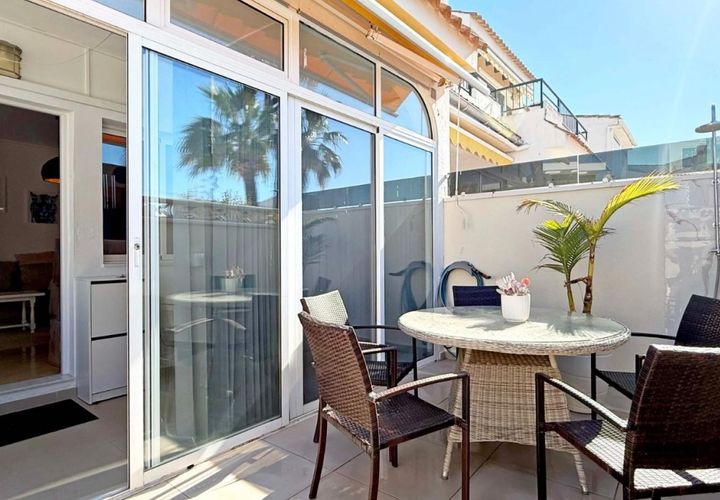 Bungalow i Torrevieja, Alicante, Torrevieja - € 185.000 | Ref: MOVE-194/13477 - foto 1