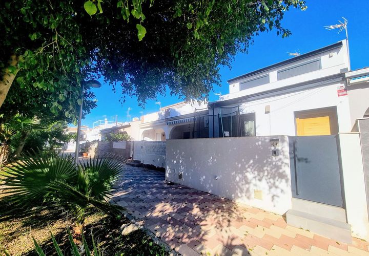 Villa i Mil Palmeras, Alicante, Mil Palmeras - € 380 000 | Ref: R5292727 - foto 1