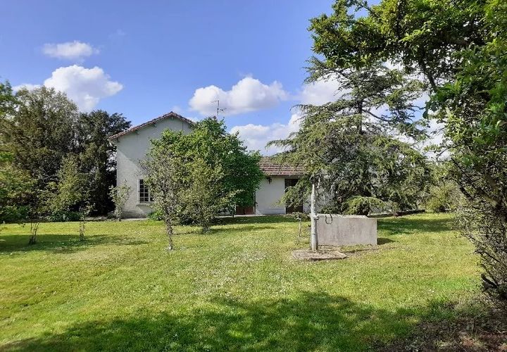 Villa a Nérignac, Vienne, Nérignac - € 77.000 | Ref: BVI64449 - foto 1