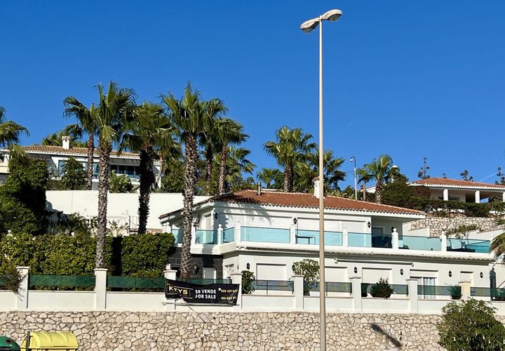 Villa a El Chaparral, Malaga, El Chaparral - € 1.200.000 | Ref: DPIe17270 - foto 1