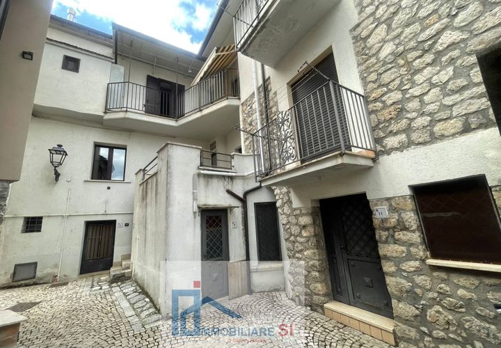 Villa a Cautano, Benevento, Cautano - € 98.000 | Ref: SI150 - foto 1