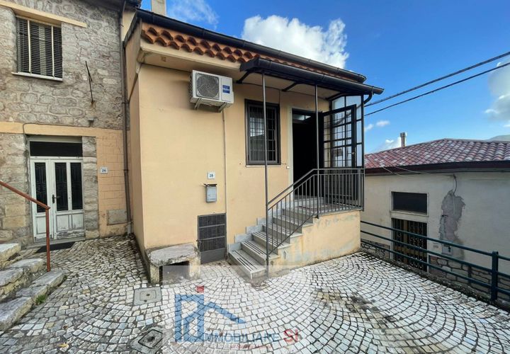 Villa i Vitulano, Benevento, Vitulano - € 63.000 | Ref: SI174 - foto 1