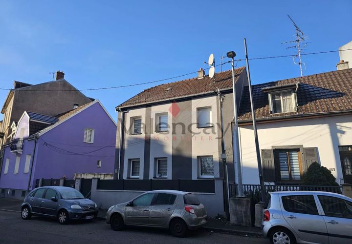 Villa a Illzach, Haut-Rhin, Illzach - € 180.000 | Ref: 86682860 - foto 1