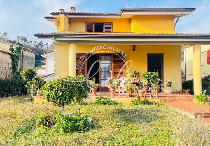 Villa a Massarosa, Lucca, Massarosa - € 560.000 | Ref: 2666 - foto 1