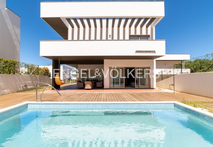 Villa i Bucelas, Lisbon, Bucelas - € 963 000 | Ref: W-047X44 - foto 1