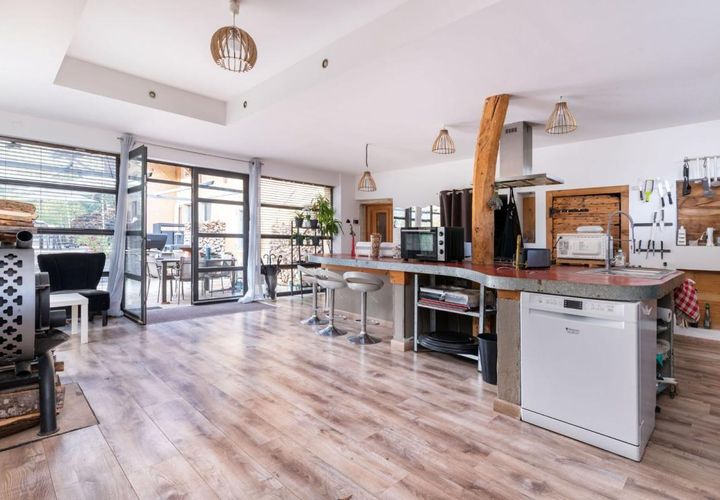 Gårdshus i Les Abrets, Isere, Les Abrets - € 760 000 | Ref: 6900410159 - foto 1