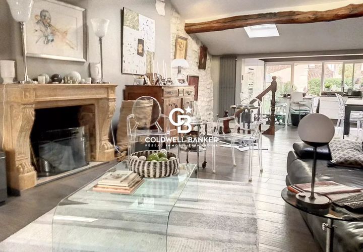 Villa i Saintes, Charente-Maritime, Saintes - € 490.000 | Ref: 0044NK - foto 1