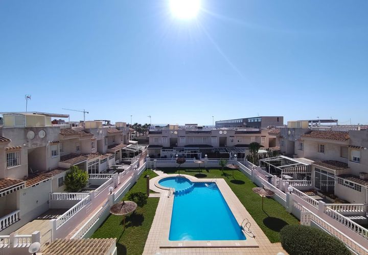 Leilighet i Torrevieja, Alicante, Torrevieja - € 155 000 | Ref: AM-02158/8919 - foto 1