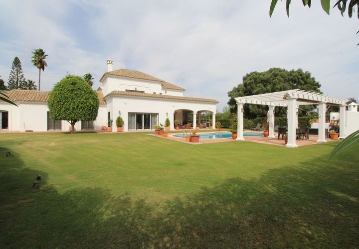 Villa i Sotogrande, Cadiz, Sotogrande - € 1.850.000 | Ref: DPIe5065 - foto 1
