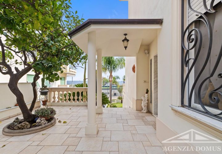 Villa a Sanremo, Imperia, Sanremo - € 2.980.000 | Ref: AG-DOM 1532 - foto 1