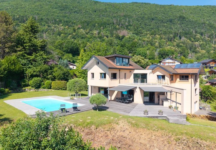 Villa i Sevrier, Haute-Savoie, Sevrier - € 2.291.000 | Ref: HH-16056309 - foto 1