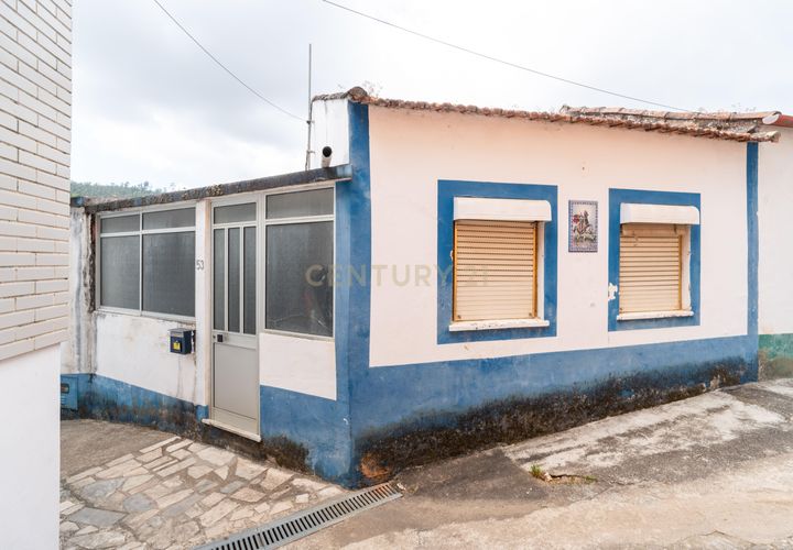 Villa i Coimbra, Coimbra, Coimbra - € 49.500 | Ref: C0396-00839 - foto 1