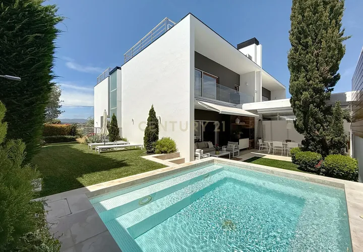 Villa i Carcavelos, Lisbon, Carcavelos - € 1.800.000 | Ref: C0191-01552 - foto 1