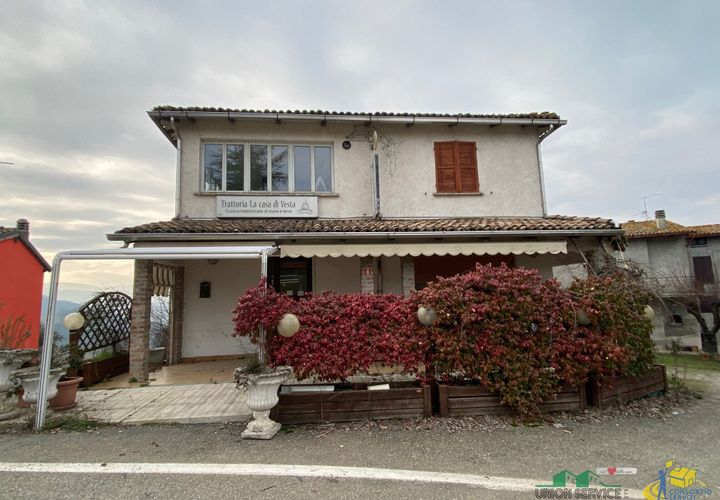 Villa a Medesano, Parma, Medesano - € 78.000 | Ref: 921 - foto 1