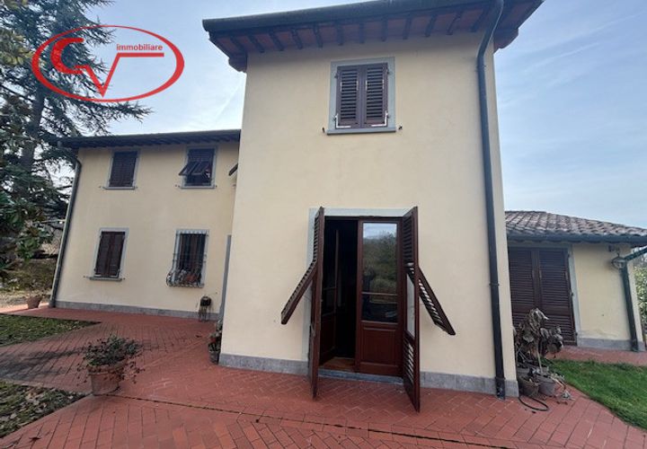 Villa en Terranuova Bracciolini, Arezzo, Terranuova Bracciolini - € 490.000 | Ref: 8233 - photo 1