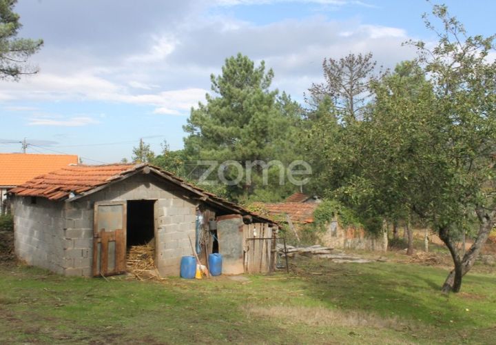 Grond in Melres e Medas, Porto, Melres e Medas - € 145.000 | Ref: ZMPT584747 - foto 1
