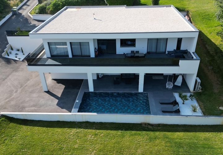 Villa i Besancon, Doubs, Besancon - € 799.000 | Ref: 624 - foto 1