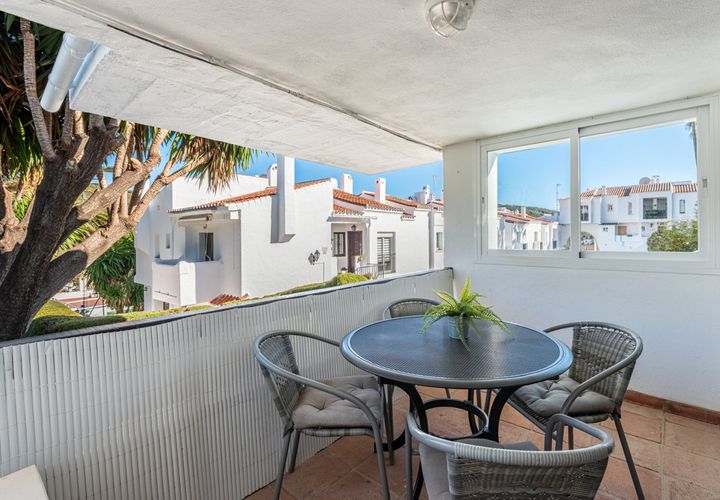 Lejlighed i Benahavis, Malaga, Benahavis - € 235.000 | Ref: DPIe15559 - foto 1