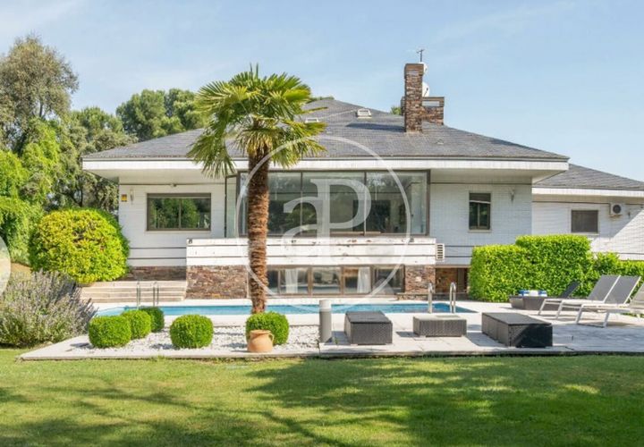 Leilighet i La Moraleja, Madrid, La Moraleja - € 4 600 000 | Ref: VMN2511016 - foto 1