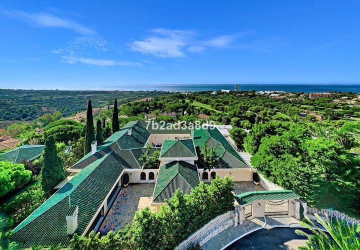 Villa a Rio Real, Malaga, Rio Real - € 10.000.000 | Ref: DPIc345528 - foto 1